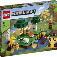 LEGO Minecraft The Bee Farm (21165)